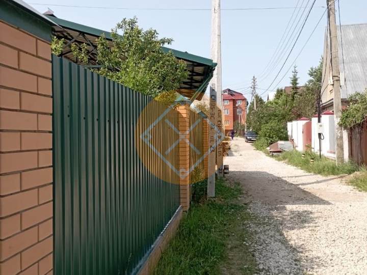стальной автомобильный навес