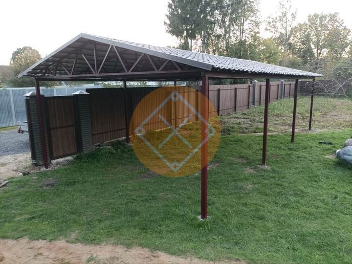 металлический двускатный навес из металлопрофиля