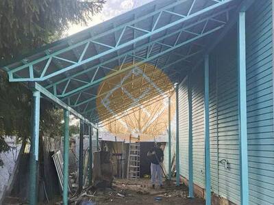 Навес из профлиста для дачного дома