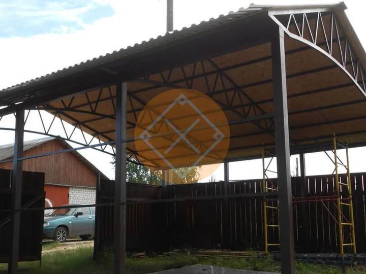 двускатный навес из профнастила
